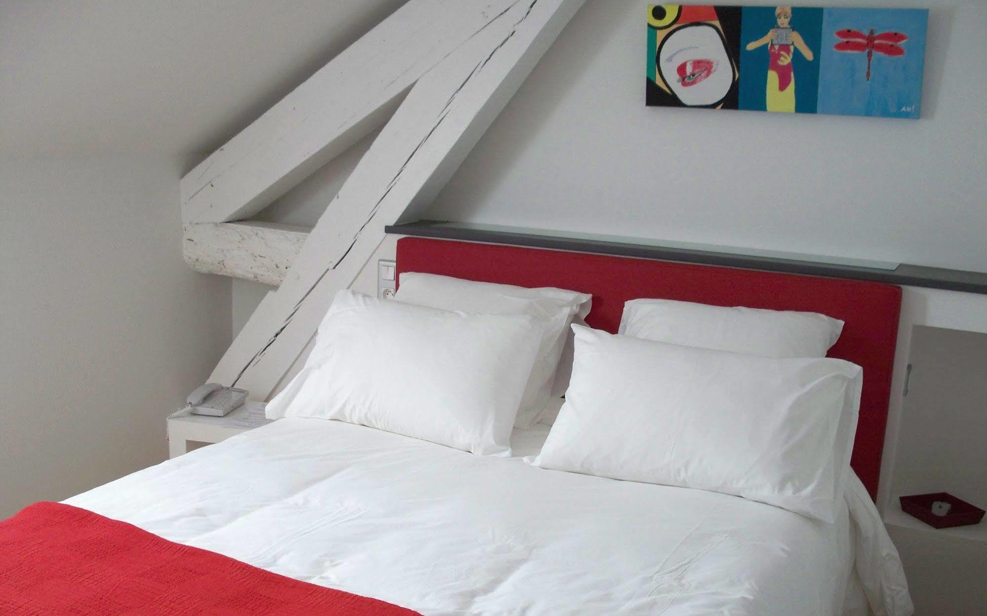 Le Manoir D'Agnes Logis Hotel Restaurant Tarascon-sur-Ariège Zewnętrze zdjęcie